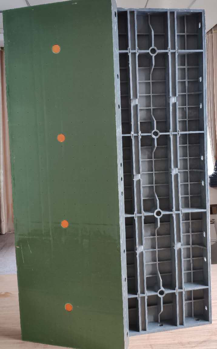 一次成型复合材料建筑模板