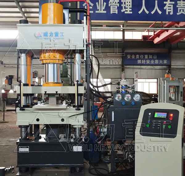 200吨氧化铝陶瓷粉末成型液压机