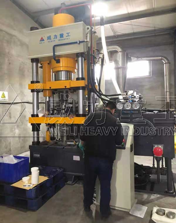 焊接瓷环专用双向500吨四柱液压机