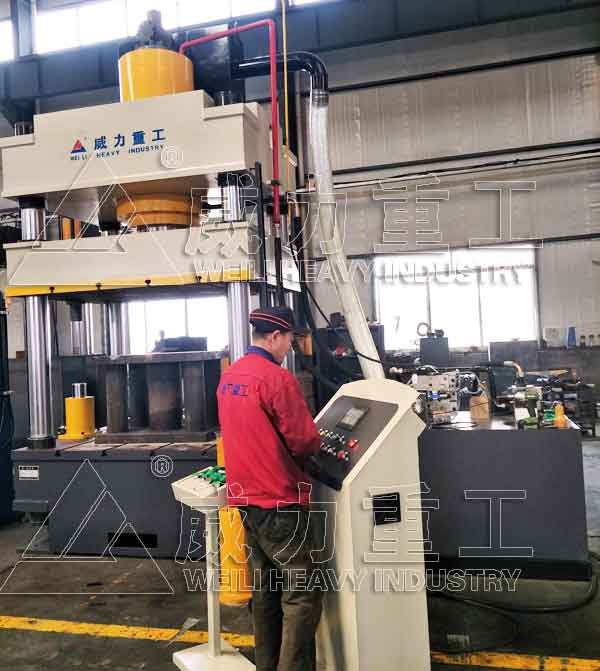 400吨电池隔板防火板成型液压机